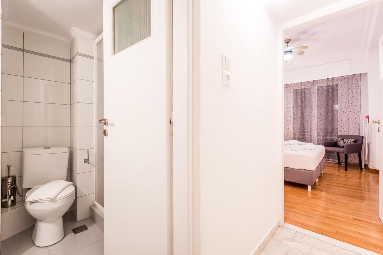 Homey Apartment For 4 People In Koukaki Афіни Екстер'єр фото